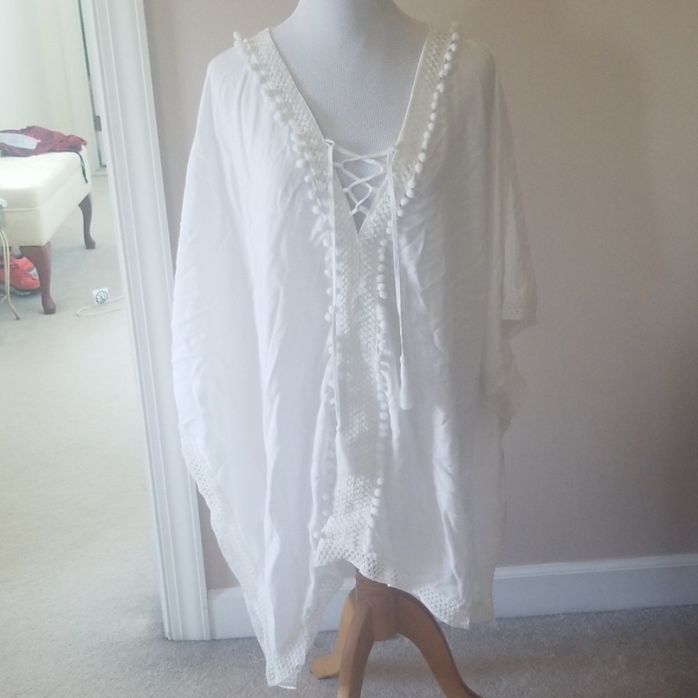 BINDYA White Cover Up